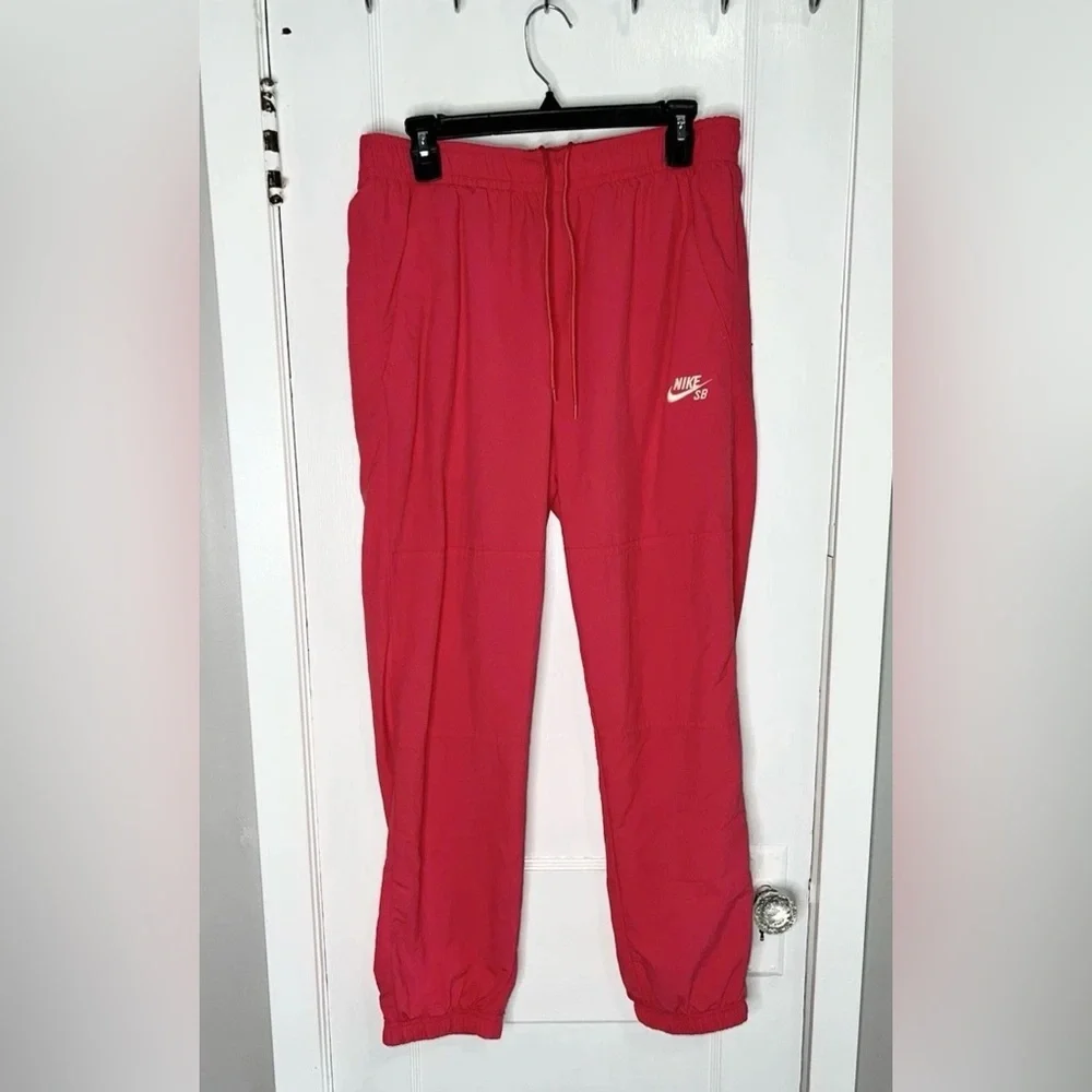 Nike SB Wind Pants Pink Fusion
